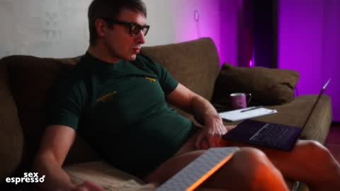 Snapshot of sexespresso chatting on 01-17-25, 04:04 Thank you for Birthday Wishes  online show from 01-17-25, 04:04