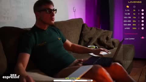 Snapshot of sexespresso chatting on 09-26-25, 06:12 Thank you for Birthday Wishes  online show from 09-26-25, 06:12