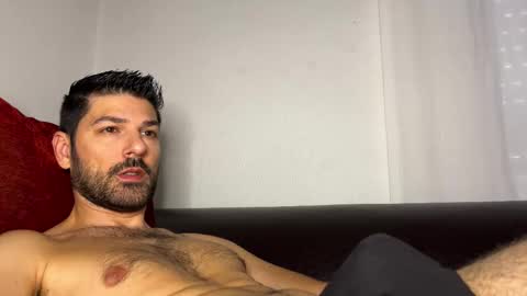 Lucenzo  online show from 10-29-25, 08:49