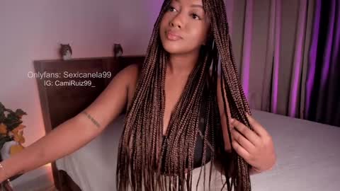 Snapshot of sexicanela99 chatting on 02-05-25, 01:22 ... Camila ... online show from 02-05-25, 01:22