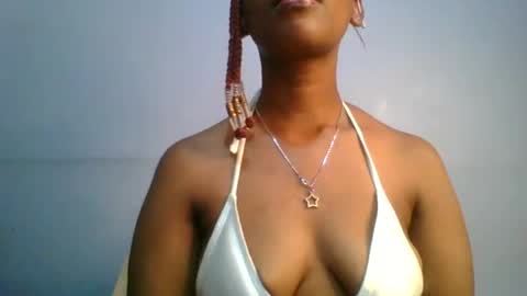 Maggie online show from 02-16-25, 02:21