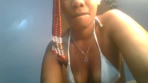 Maggie online show from 02-20-25, 02:40