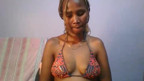 Snapshot of sexie_love chatting on 03-12-25, 12:53 Nancy online show from 03-12-25, 12:53