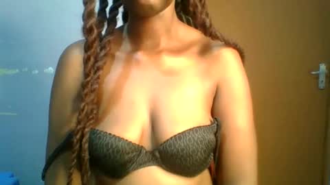 Snapshot of sexie_love chatting on 10-01-25, 11:22 Nancy online show from 10-01-25, 11:22