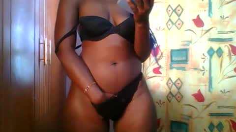 Nancy online show from 11-07-25, 04:56