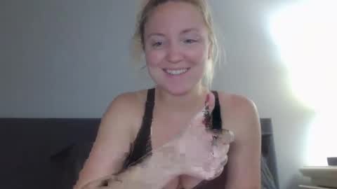 Rose online show from 02-09-25, 06:47