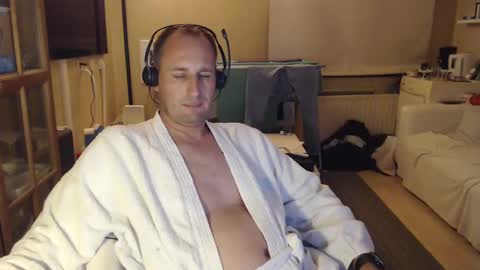 Snapshot of sexlobo1 chatting on 01-17-25, 12:10 Sexlobo online show from 01-17-25, 12:10