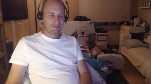 Snapshot of sexlobo1 chatting on 10-02-25, 06:26 Sexlobo online show from 10-02-25, 06:26