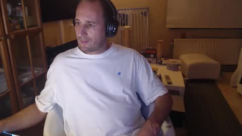 Snapshot of sexlobo1 chatting on 10-30-25, 05:24 Sexlobo online show from 10-30-25, 05:24