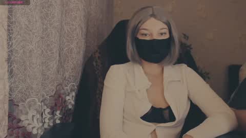 Margo sha online show from 12-20-24, 01:14