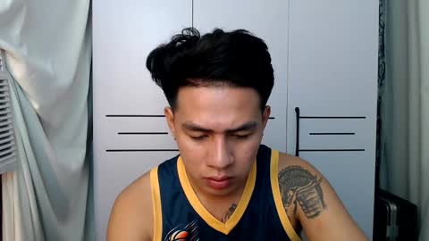 HI I AM JAMESPLEASE LET ME DO SOME HOT SHOWS FOR YOU HERE FOR MY  SCHOOL AND FOR MY FAMILY online show from 11-05-25, 06:24