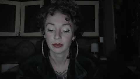 Snapshot of sexnchocolate chatting on 12-13-24, 07:04 Trixy Rose online show from 12-13-24, 07:04