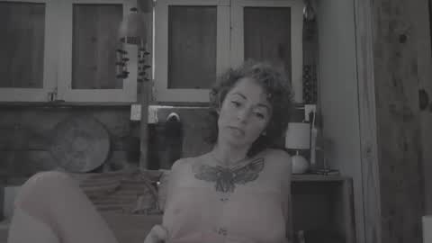 Snapshot of sexnchocolate chatting on 01-05-25, 04:27 Trixy Rose online show from 01-05-25, 04:27