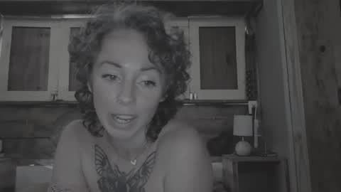 Snapshot of sexnchocolate chatting on 01-05-25, 07:28 Trixy Rose online show from 01-05-25, 07:28