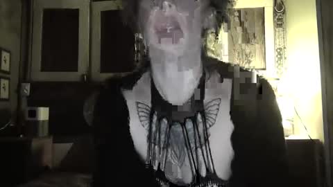 Snapshot of sexnchocolate chatting on 02-04-25, 05:31 Trixy Rose online show from 02-04-25, 05:31