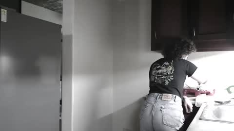 Snapshot of sexnchocolate chatting on 02-06-25, 05:25 Trixy Rose online show from 02-06-25, 05:25