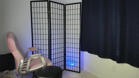 Snapshot of sexpotjess chatting on 10-28-25, 10:34 Sexpot Jess online show from 10-28-25, 10:34