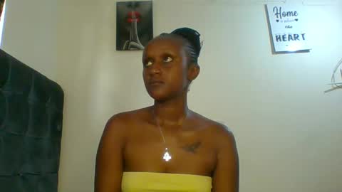 Snapshot of sexsy_sally chatting on 12-17-24, 08:01 sexsysally online show from 12-17-24, 08:01