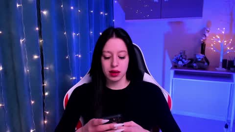 Snapshot of sextezi chatting on 12-22-24, 12:38 sextezi online show from 12-22-24, 12:38