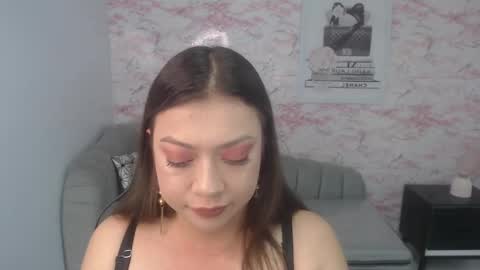 sextyna_dorada_t online show from 03-09-25, 03:54