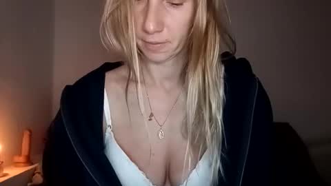 Snapshot of sexualangel chatting on 02-02-26, 04:33 Verona online show from 02-02-26, 04:33