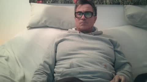 Sexurbation online show from 01-06-25, 08:07