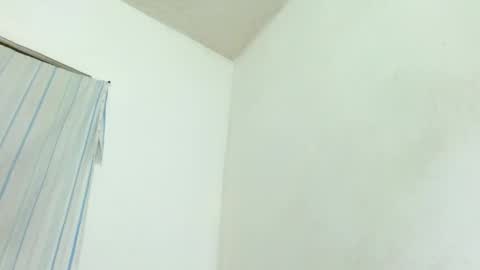 Snapshot of sexx_trip chatting on 12-02-24, 03:58 Axel online show from 12-02-24, 03:58