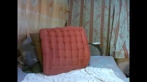 Snapshot of sexxiemegummi chatting on 02-15-25, 03:09 Megummi or Meg online show from 02-15-25, 03:09