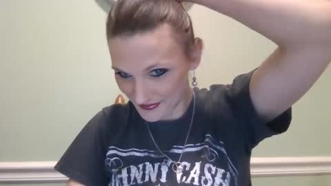 Snapshot of sexxileeah chatting on 01-14-25, 06:02 sexxileeah online show from 01-14-25, 06:02