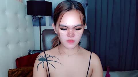 sexxxy_caroline online show from 12-07-24, 11:40