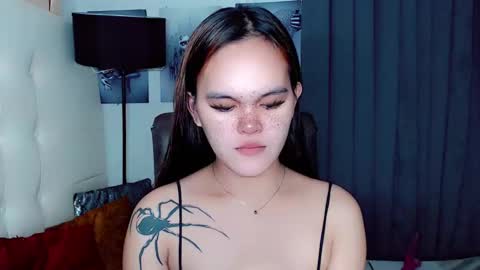 sexxxy_caroline online show from 01-15-25, 08:41