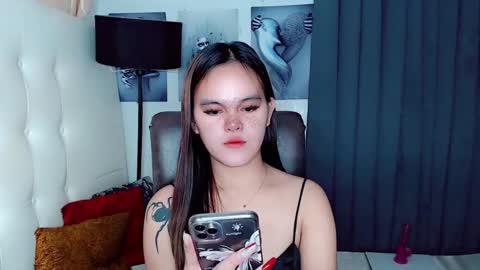 sexxxy_caroline online show from 02-12-25, 12:33