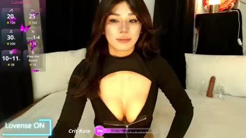 sexxxy_phoenix online show from 04-22-26, 09:55