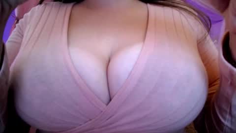 Princess online show from 12-18-25, 02:50