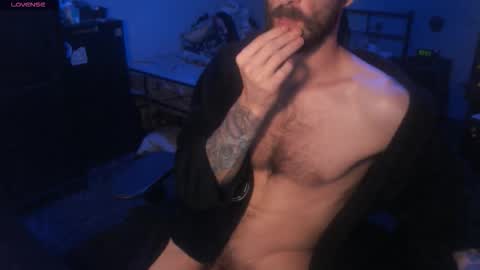 Snapshot of sexxxysiul chatting on 10-11-25, 09:35 SiuL online show from 10-11-25, 09:35