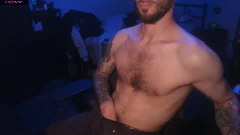 Snapshot of sexxxysiul chatting on 10-24-25, 09:00 SiuL online show from 10-24-25, 09:00