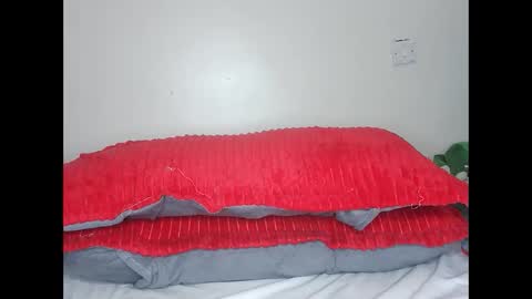 kisses online show from 01-11-26, 01:38