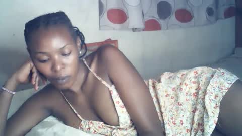 sexxy_curvy23 online show from 01-07-26, 02:30