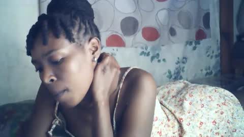 sexxy_curvy23 online show from 03-06-26, 04:31