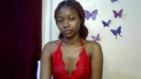 Snapshot of sexxy_divaa chatting on 05-31-26, 06:31 vicky online show from 05-31-26, 06:31
