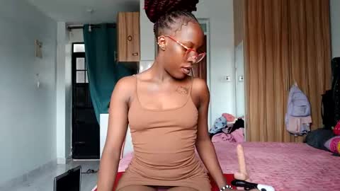 Sexxy Flave online show from 10-13-25, 08:58