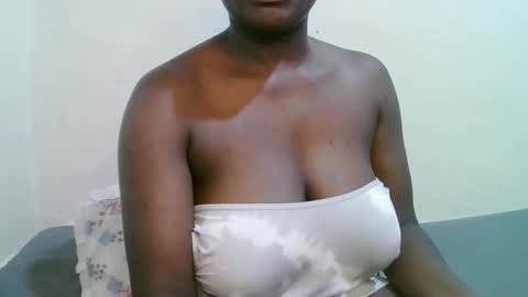 sexxy_maya1 online show from 03-05-26, 12:23