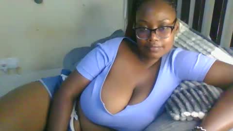 Snapshot of sexxy_mish chatting on 05-14-26, 05:58 sexxy_mish online show from 05-14-26, 05:58
