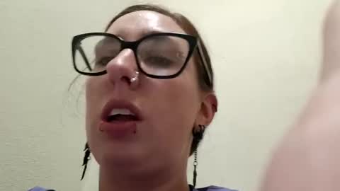 Snapshot of sexxy_see_93 chatting on 09-17-25, 07:26 sexxy_see_93 online show from 09-17-25, 07:26