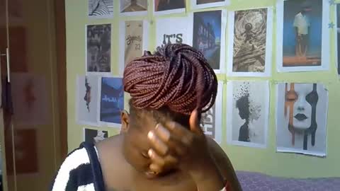 Snapshot of sexxykaree chatting on 04-26-26, 09:01 sexxykaree online show from 04-26-26, 09:01