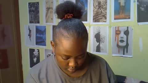 Snapshot of sexxykaree chatting on 04-28-26, 09:25 sexxykaree online show from 04-28-26, 09:25