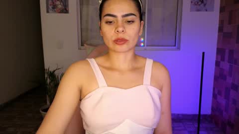  Angie   online show from 02-17-25, 02:04