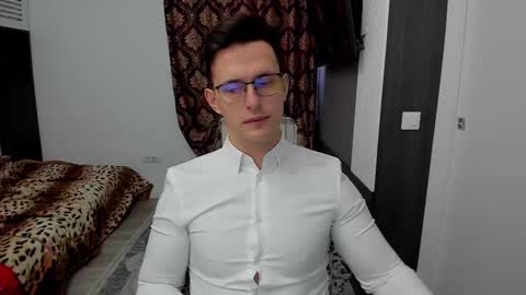 Sexxymuscles4U online show from 02-20-25, 08:06