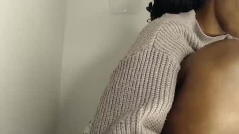 sexxywide ebony online show from 04-23-26, 08:57