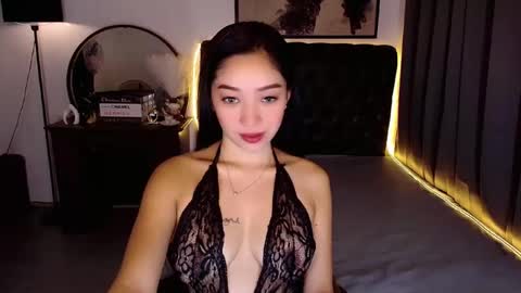 Snapshot of sexxyy_lady chatting on 05-15-26, 05:25 sexxyy_lady online show from 05-15-26, 05:25